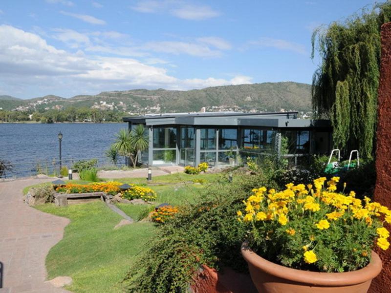 Lake Buenavista Apart Hotel & Suites Villa Carlos Paz Dış mekan fotoğraf