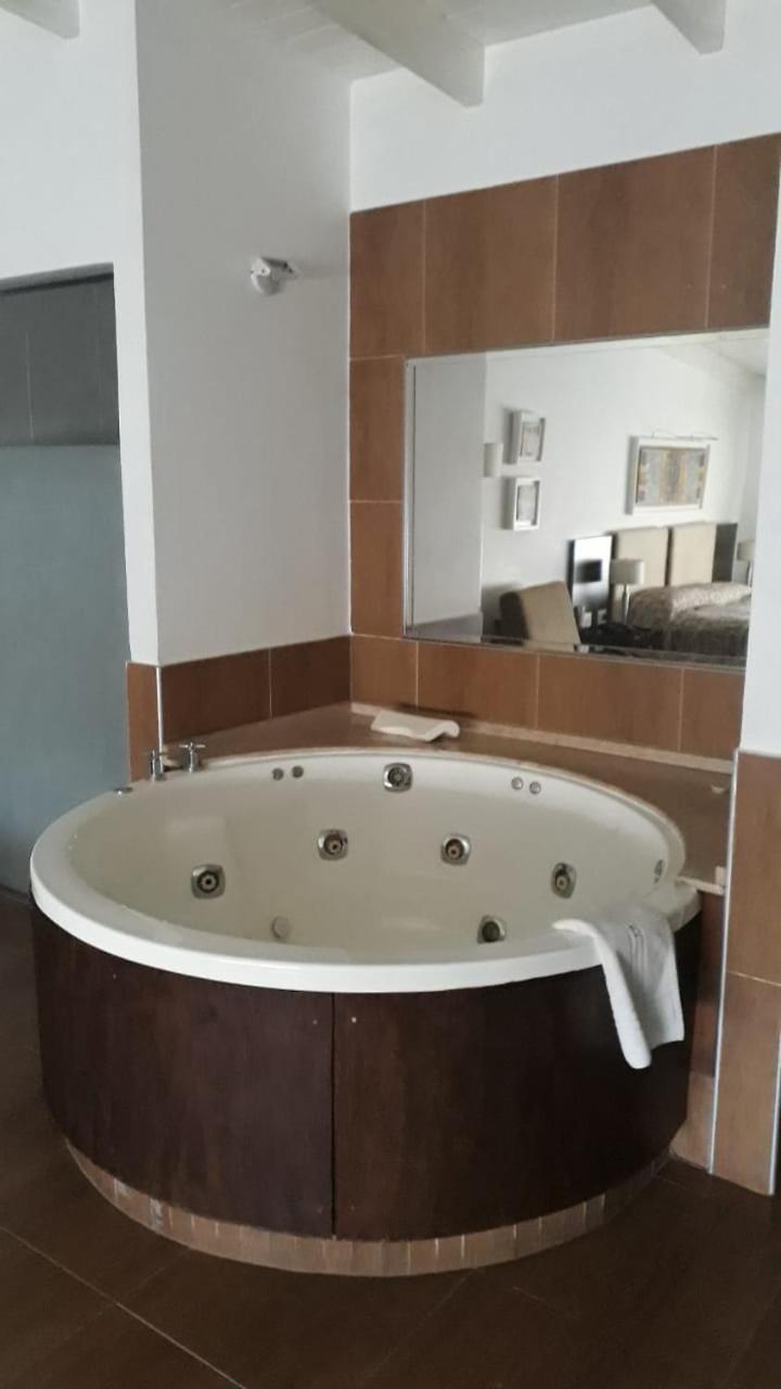 Lake Buenavista Apart Hotel & Suites Villa Carlos Paz Dış mekan fotoğraf